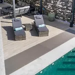 Villa The Valley Heated Pool Retreat *