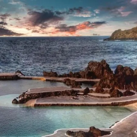 The Valley Porto Moniz Villa *